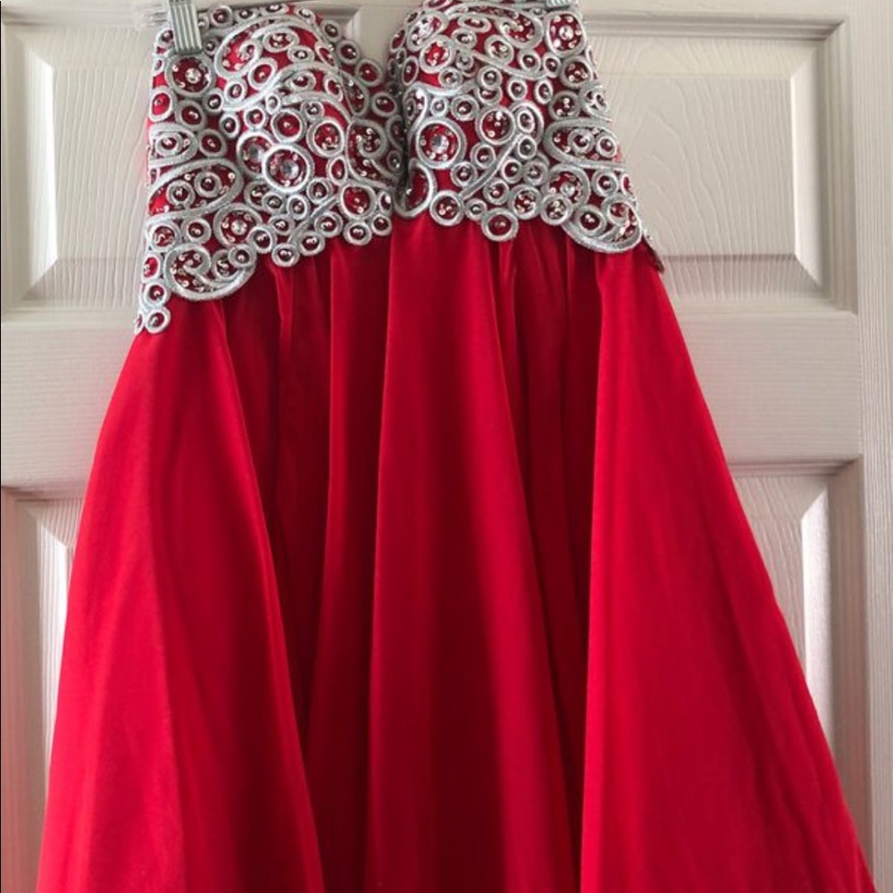 red strapless short homecoming dress